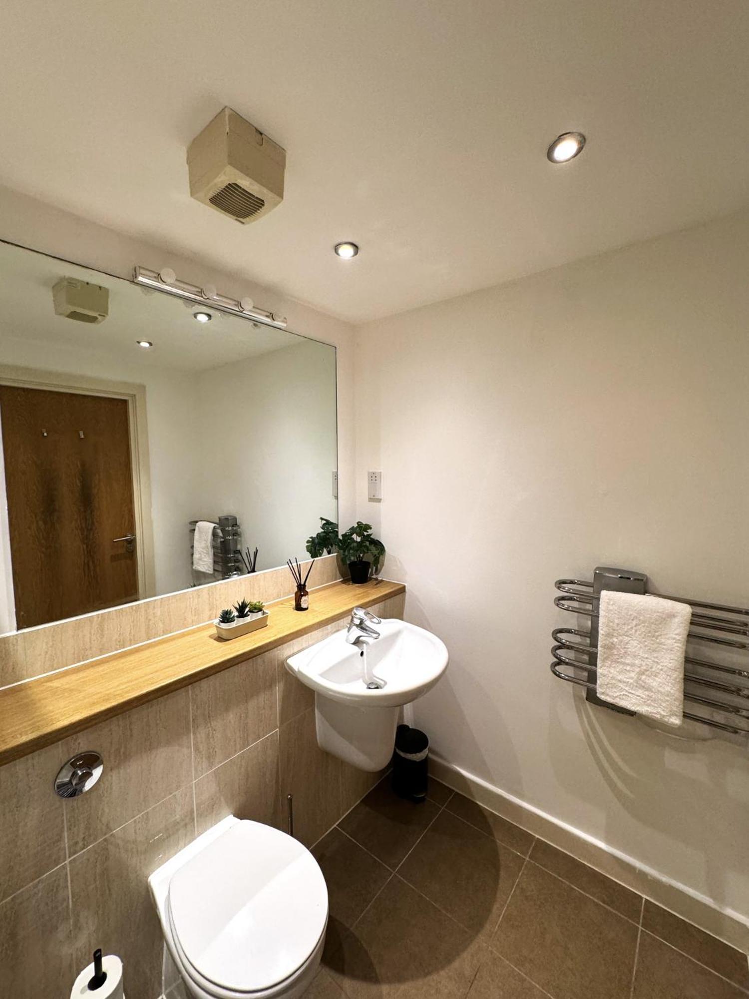 Vibrant City Apt 2 Bed In Hoxton And Shoreditch Londres Exterior foto